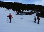 [Descente en raquettes]